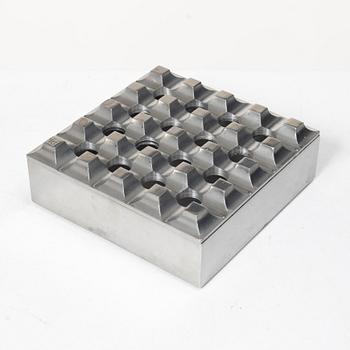 Beck & Ljung, ashtrays, 3 pieces, “Ultima”, second half of the 20th century.