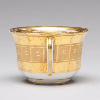 A Russian Topographic cup with stand, Gardner, 19th Century.