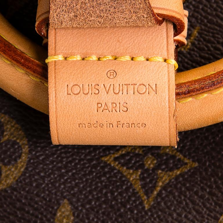 Louis Vuitton, a Monogram 'Keepall 60 Bandoulière' Weekendbag.
