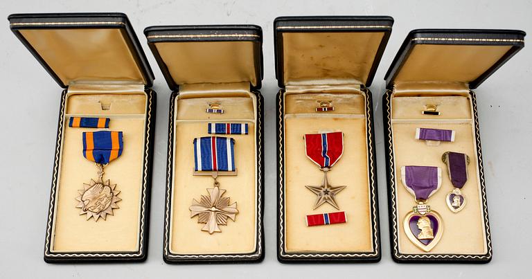 MEDALJER, 4 st, USA, 1900-talets andra hälft.