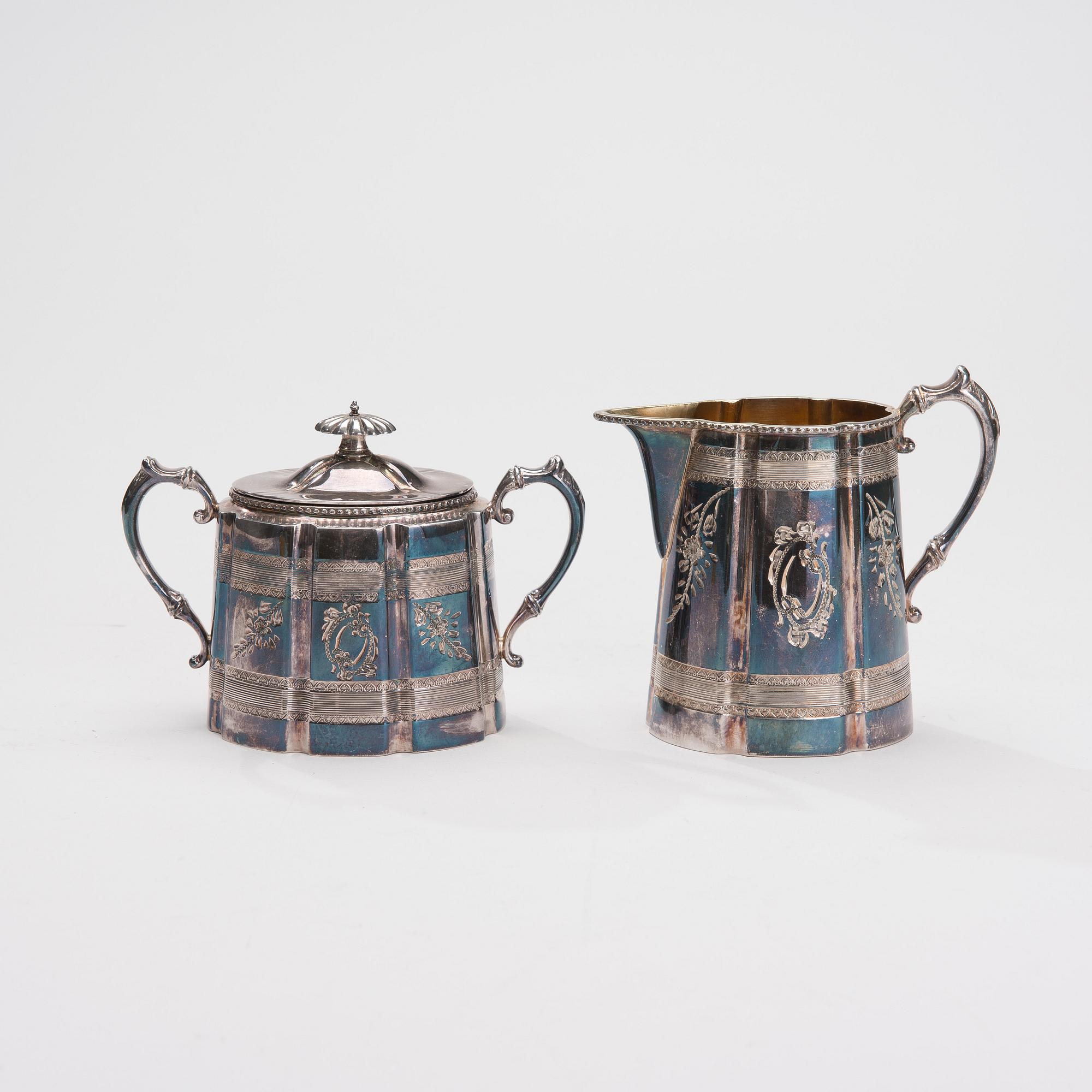 KAFFE-och TESERVIS,  4 delar, försilvrad tenn, James Dixon & Sons, Sheffield England 1800-talets slut.