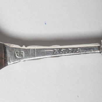 A Swedish 17th century silver spoon, unmarked.