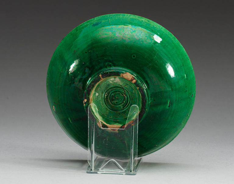 A green glazed bowl, Ming dynasty.
