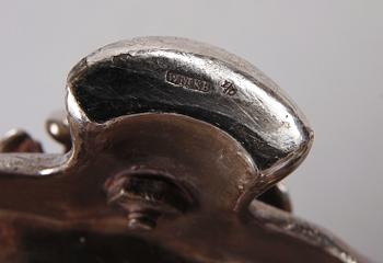 PUNCHTERRIN med LOCK, nysilver. Märkt WMF.