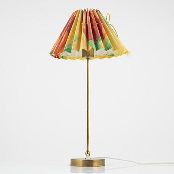 Josef Frank, a model 2332 brass table light, Firma Svenskt Tenn.