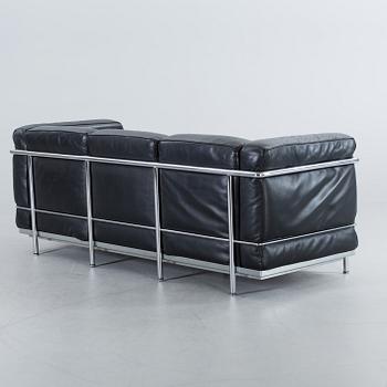 LE CORBUSIER, soffa "LC2", Cassina, märkt i metallen.
