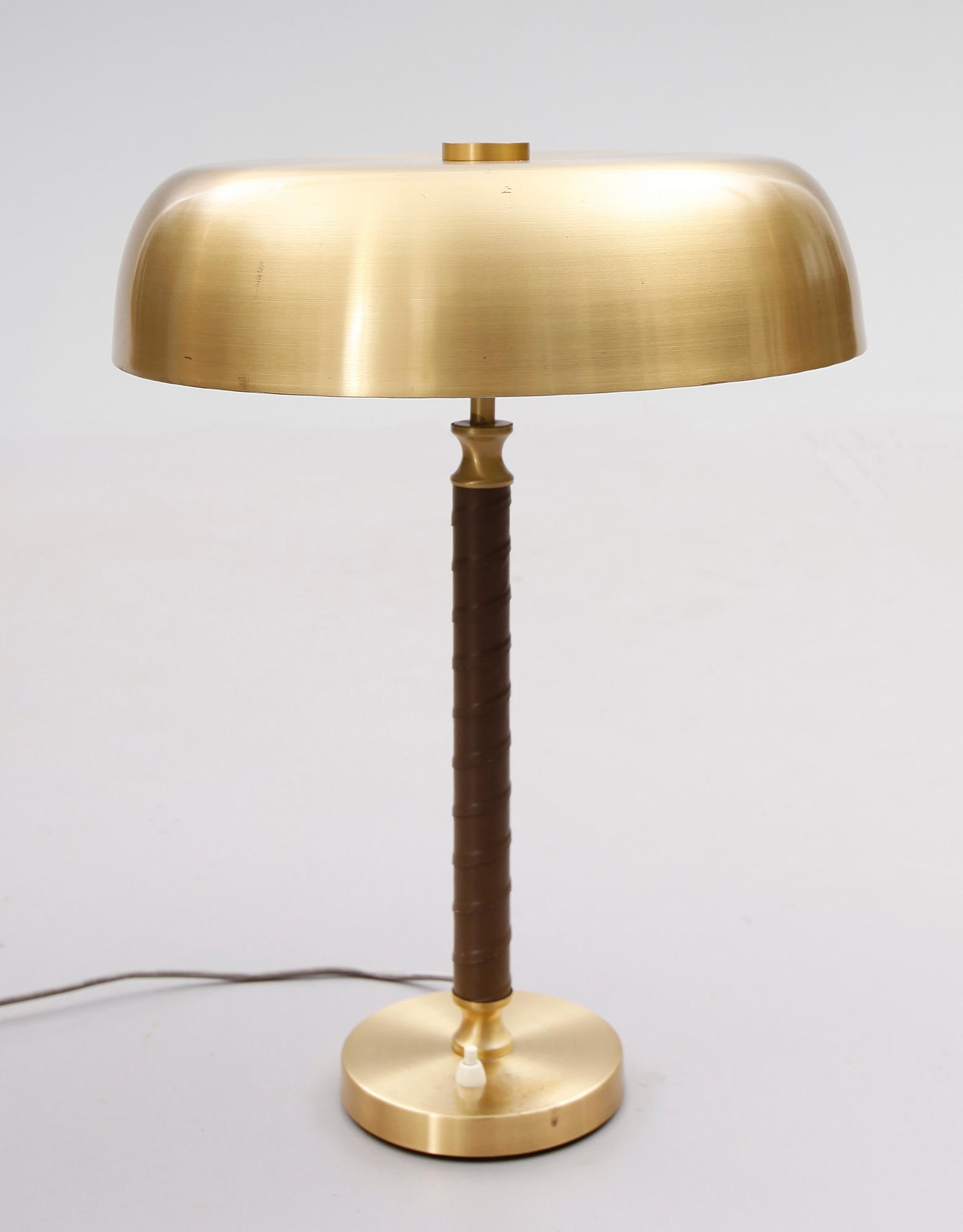 BORDSLAMPA, Boréns AB, Borås, nr 8456, 1900-talets andra hälft.