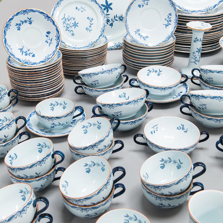 A 174-piece porcelain dinnerware 'Ostindia' for Rörstrand.