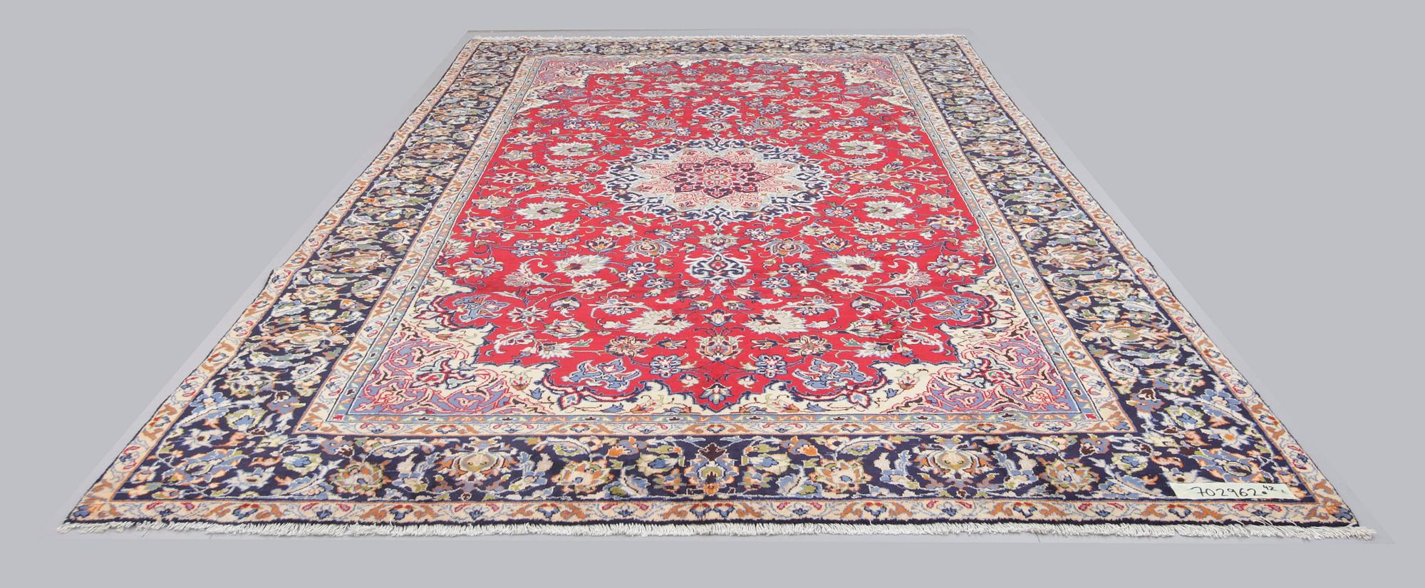 MATTA, Nadjafabad, ca 362 x 248 cm.