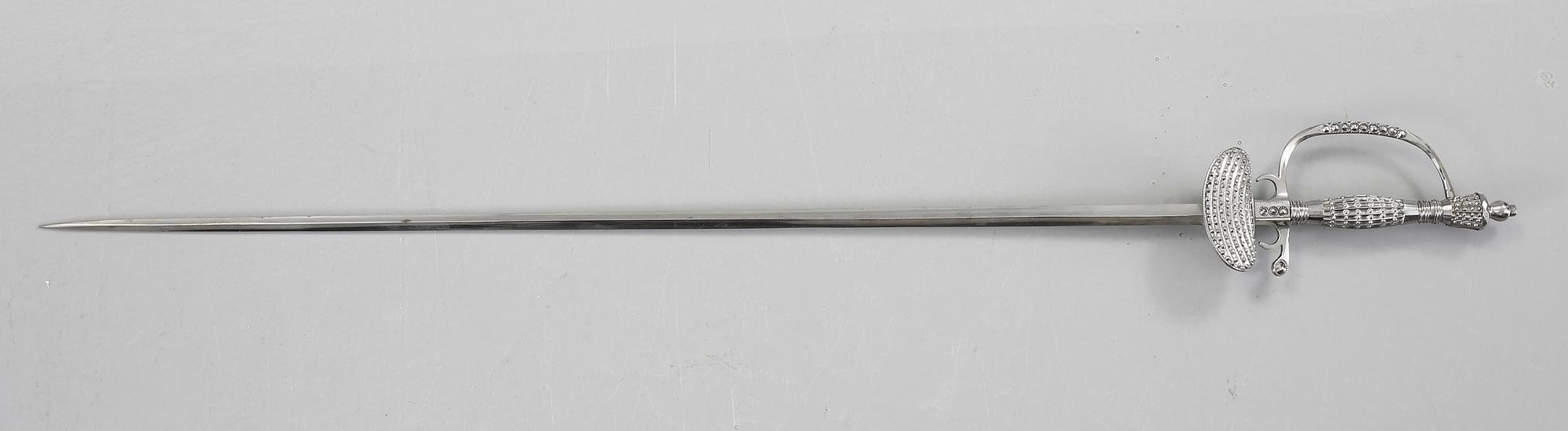 DRÄKTVÄRJA, 1800-tal.