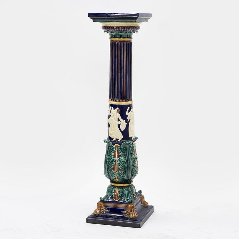 Piedestal, majolika, sent 1800-tal.