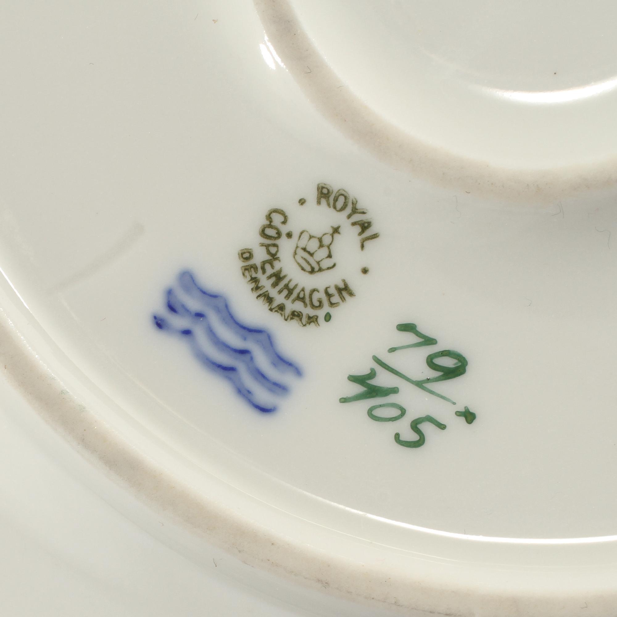 SERVISDELAR, 50 st, porslin, Royal Copenhagen, 1900-talets andra hälft.