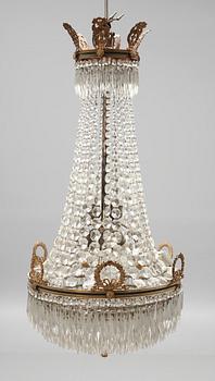 TAKKRONA, empirestil, 1920/30.
H 85.