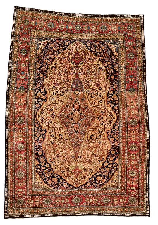 A CARPET, an antique/semi-antique Kashan so called Motachem, ca 333,5-354 x 218-243 cm.