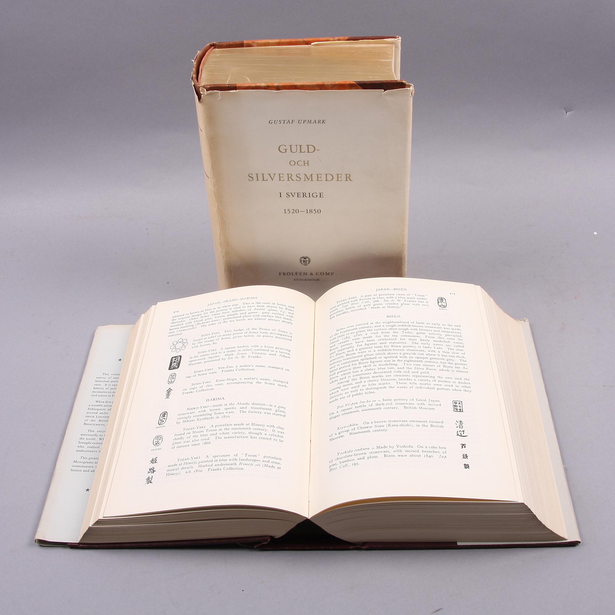 BÖCKER, 2 st, "Marks and monograms on pottery and porcelain" 1954 resp "Guld och silversmeder i Sverige". 1943.