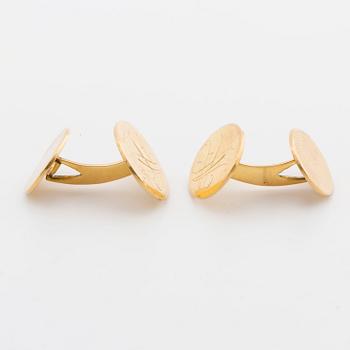 Cufflinks, 1 pair, 18K gold, engraved.