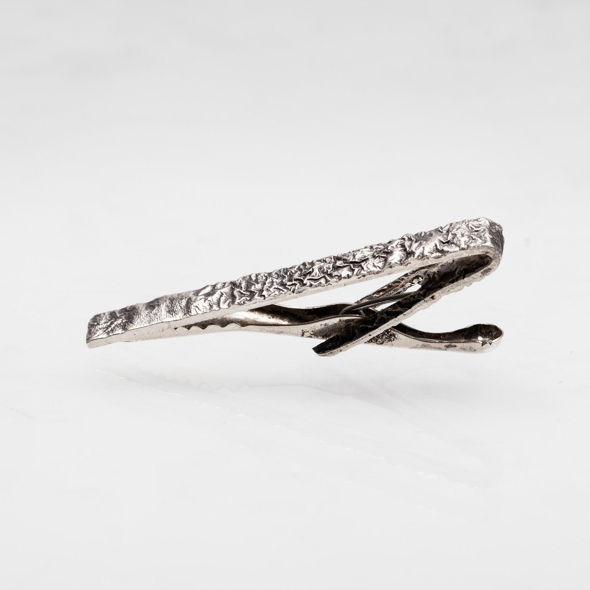 MANSCHETTKNAPPAR och KRAVATTNÅL, silver, Turun Hopea, Åbo 1966.
