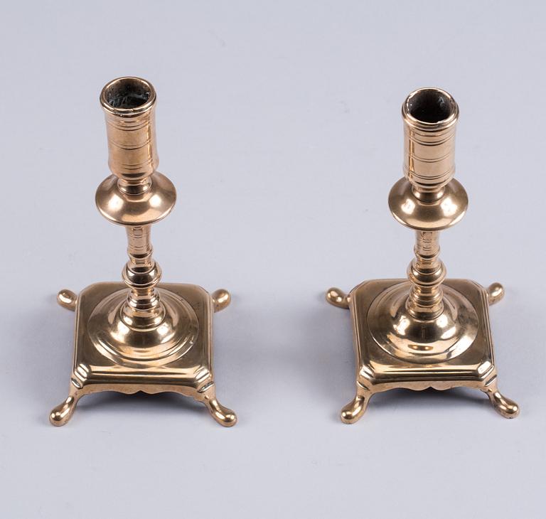 LJUSSTAKAR,  ett par senbarock.