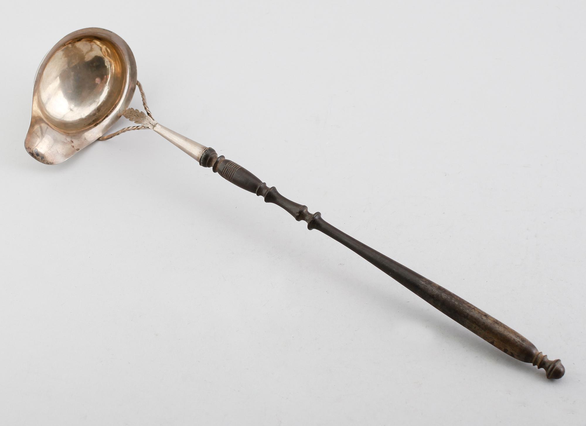 SOPPSLEV, silver, otydliga stämplar, 1800-tal.