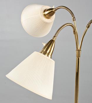 GOLVLAMPA, 1900-talets andra hälft.
