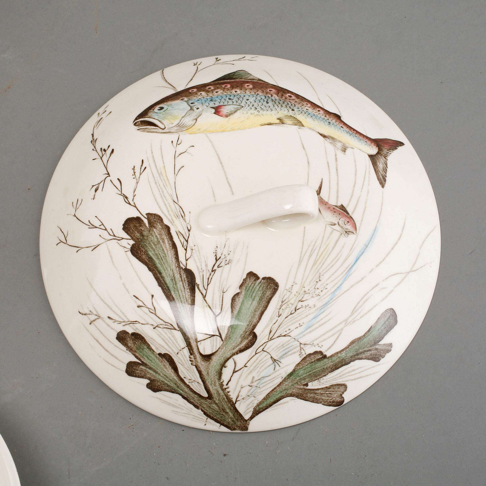FISKSERVIS, 14 delar, flintgods, "Fish", Johnson Bros, England, 1900-talets andra hälft.