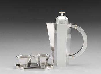A Wiwen Nilsson 3 pcs sterling coffee service with a small tray, Lund 1968-71.
