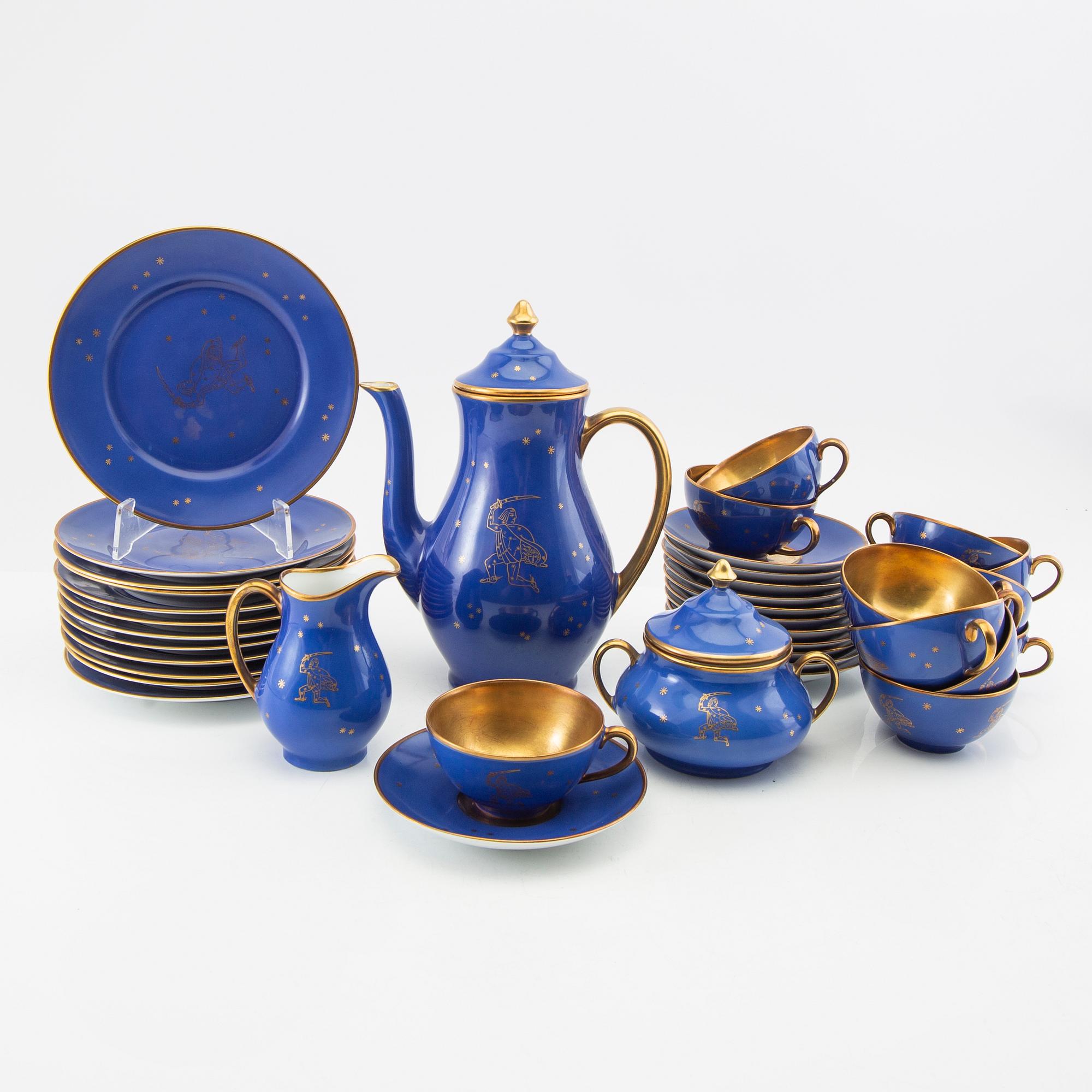 Edward Hald, coffee service 26 pcs Karlskrona early 20th century porcelain.