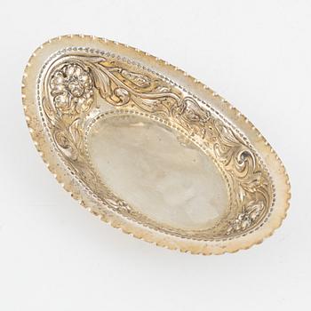 Presentation dish, bowl, and sugar box with lid, silver, Baroque style, 20th Century.