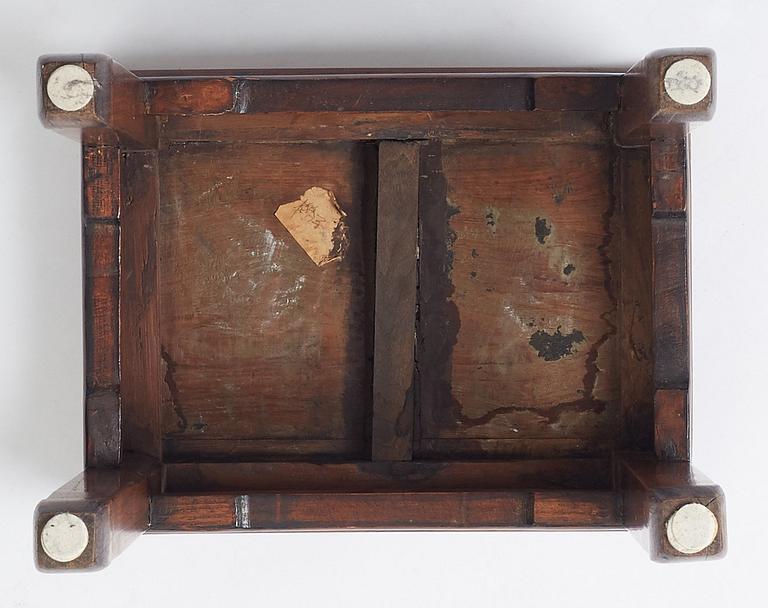 A small huali table/stool 'Fangdeng', 17/18th century.