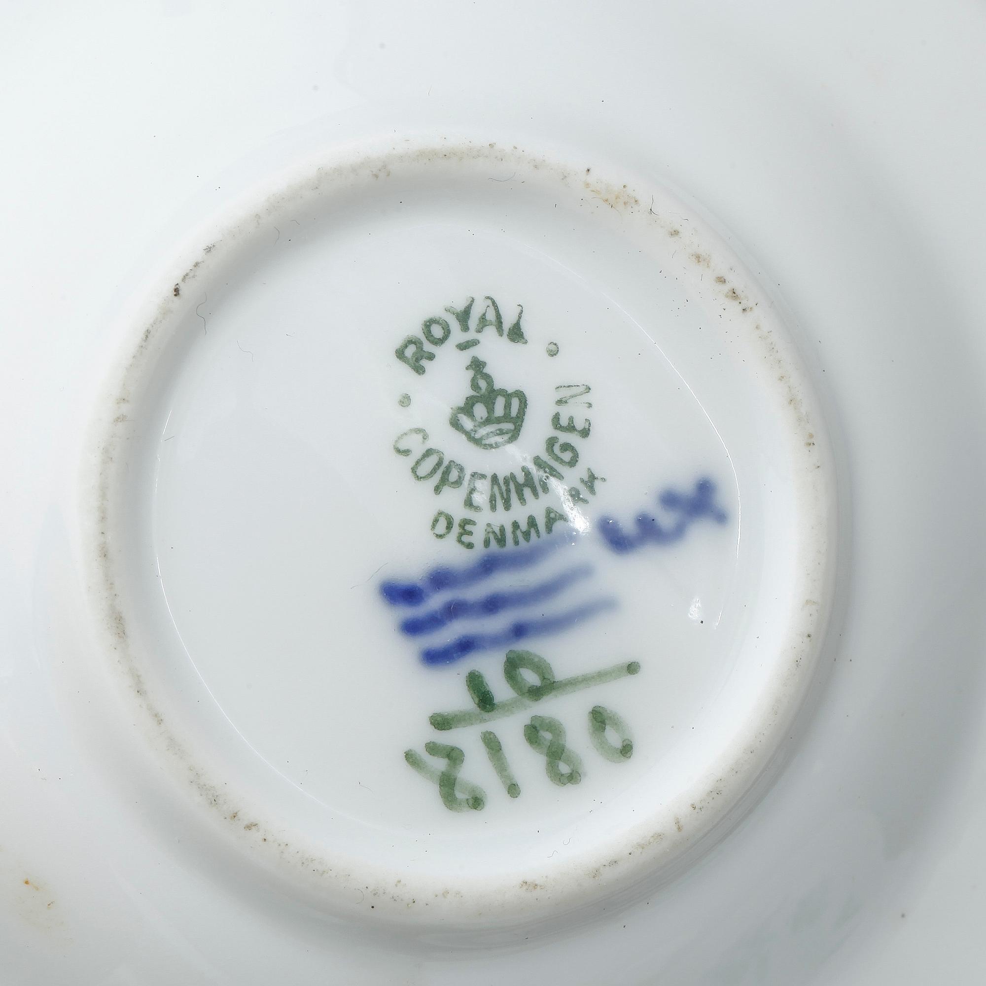 KAFFESERVIS, 54 delar, porslin, "Blå Blom", Royal Copenhagen.