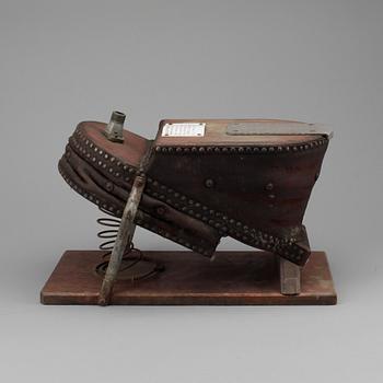 DYKARUTRUSTNING, 1900-talets första hälft.