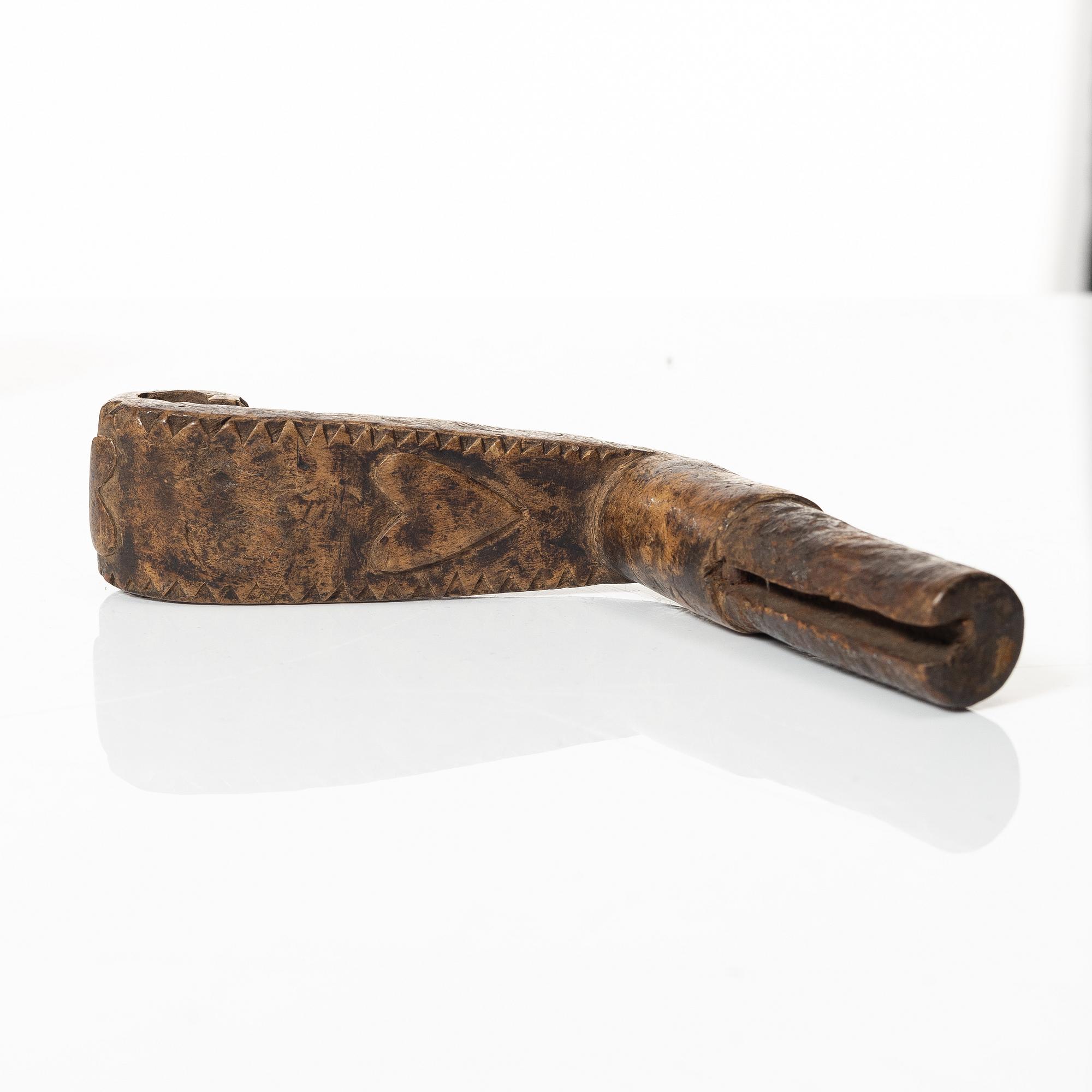 Träföremål, sex stycken, 1700 - 1800-tal.