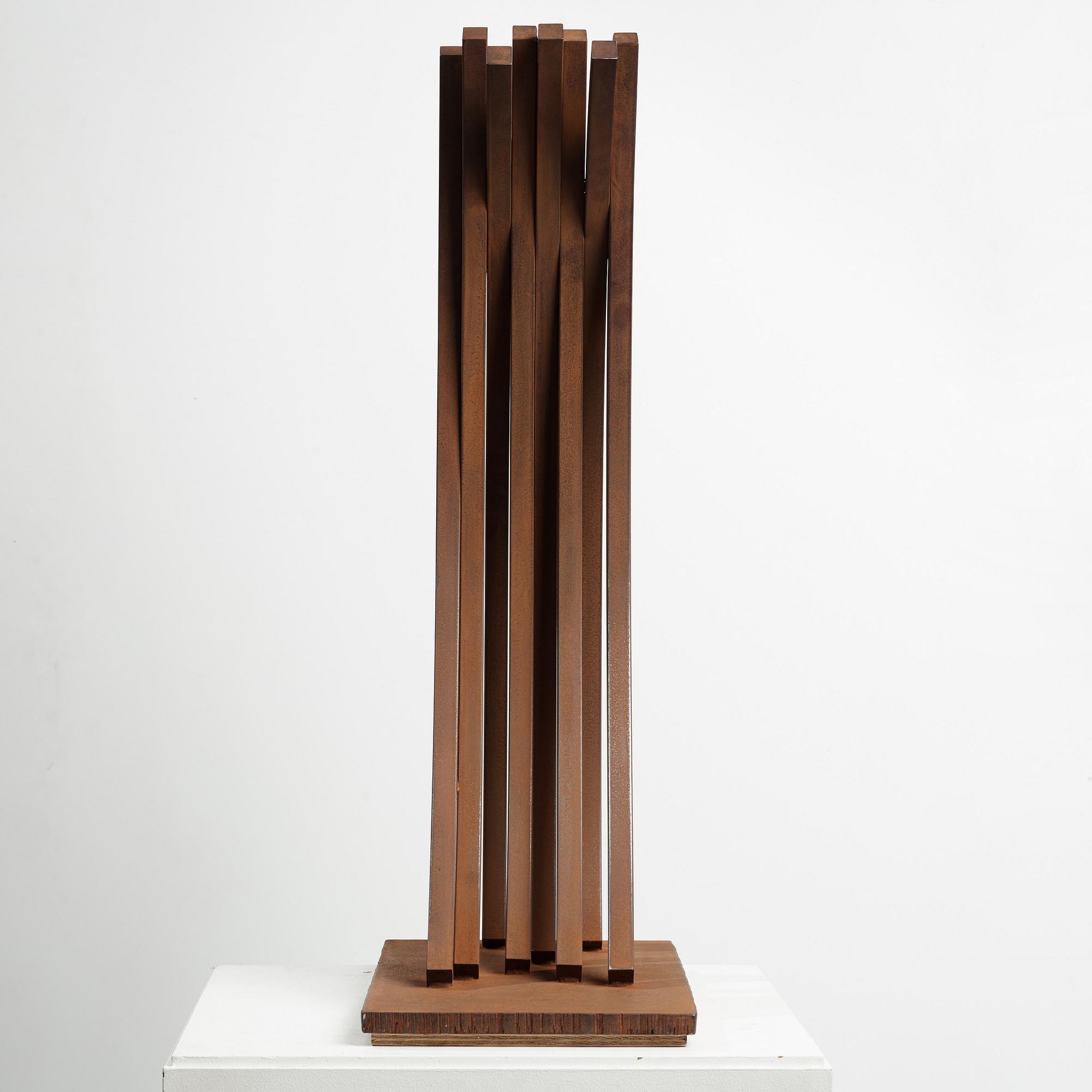 Bernar Venet, "83,5° Arc x 8".