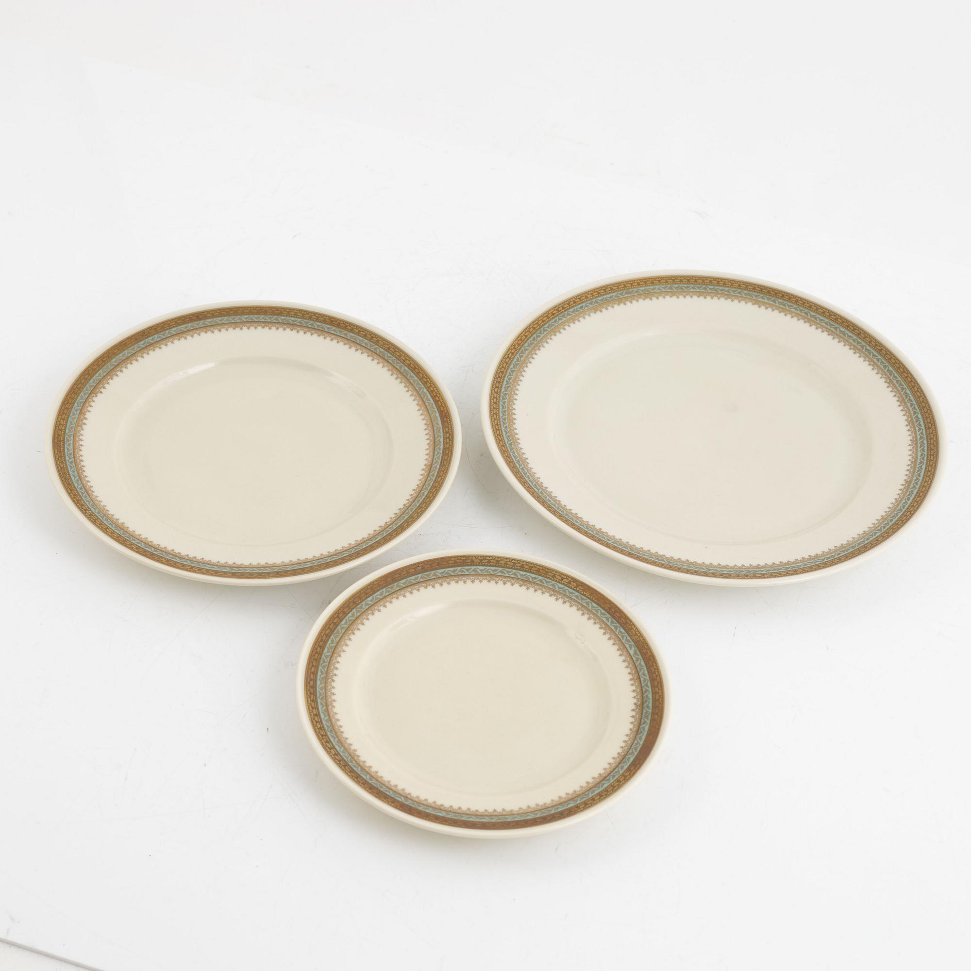 A 69-piece porcelain dinner service, Johann Haviland, Bavaria.