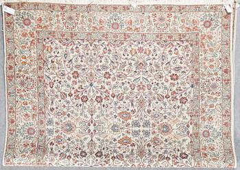 MATTA, semiantik/old, Täbris, ca 294x200 cm.
