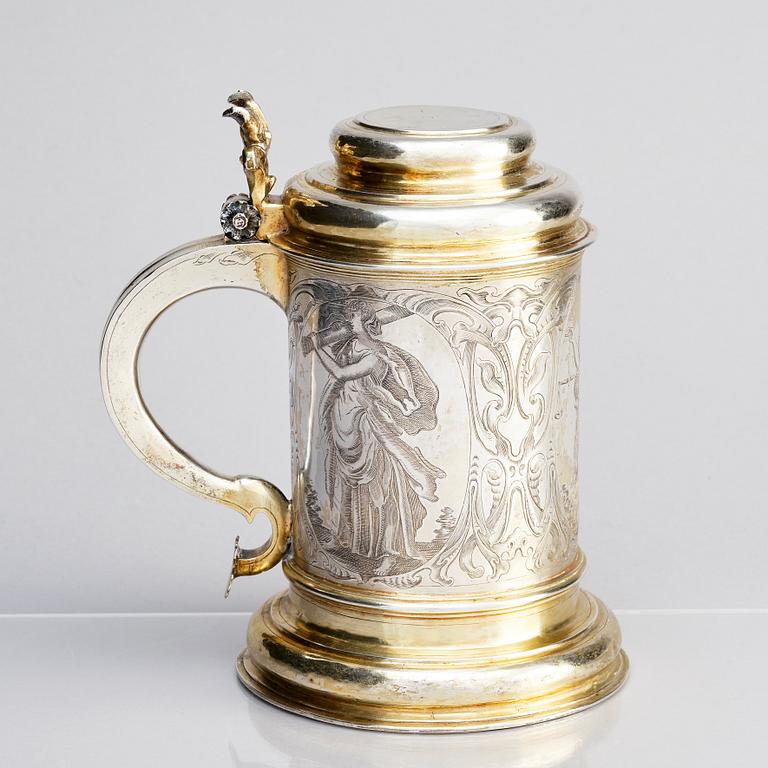 Walter Kopman, dryckeskanna, delvis förgyllt silver, Hamburg (verksam 1649-1688). Barock.