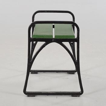 TRÄDGÅRDSBÄNK, "Taburett n:r 20", Näfveqvarns bruk, inköpt 1951.