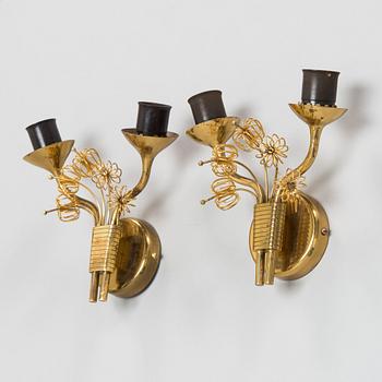 Paavo Tynell, vägglampor ett par, modell 9453 för Taito 1900-talets mitt.