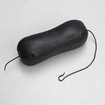 Bruno Mathsson, fåtöljer ett par "Jetson" för DUX sent 1900-tal.