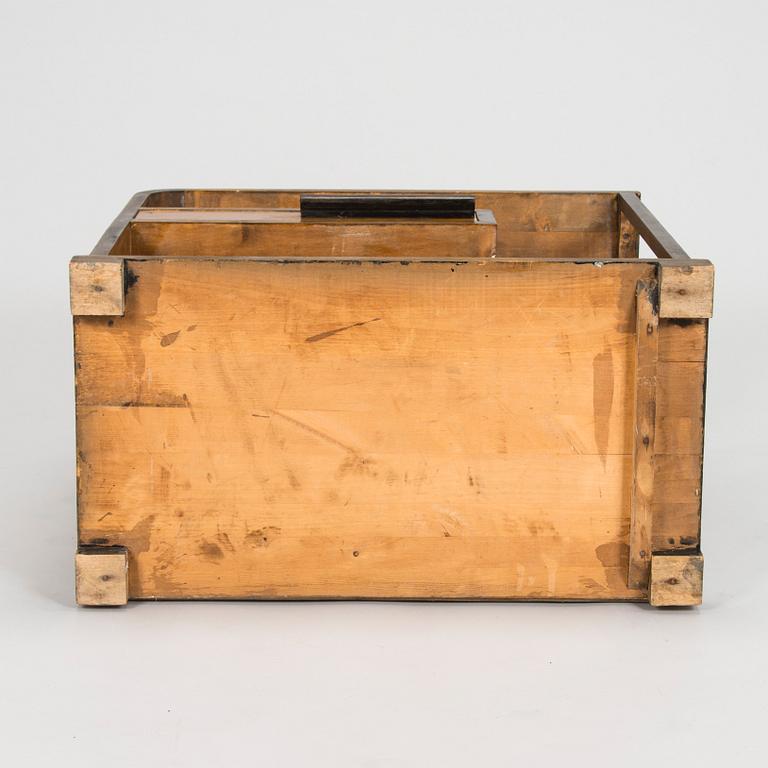 A 1930s table "Radio Table".