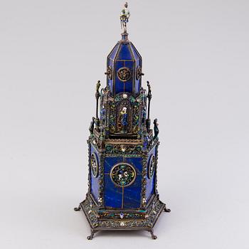 BORDSUR, silver, emalj och lapis lazuli, troligen Hermann Böhm, Wien, Österrike, 1800-talets senare hälft.