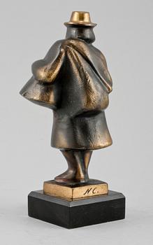 SKULPTUR, brons, monogramsignerad N C, Borås. 1900-talets andra hälft.