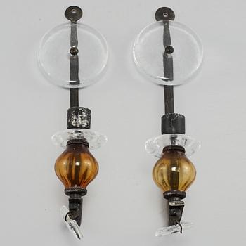 VÄGGLJUSSTAKAR, ett par, Erik Höglund, Boda, 1900-talets fjärde kvartal.