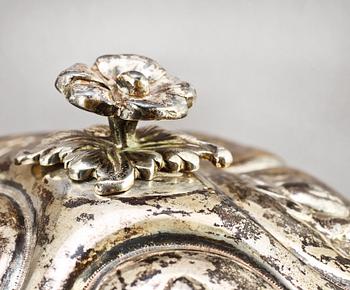 SOCKERSKRIN, silver, Christian Heise, Köpenhamn 1913. Vikt 493 g.