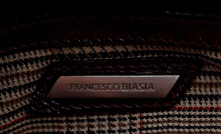 VÄSKA, Francesco Baisia, 2000-tal.