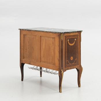 Bureau, Gustavian style, J.R. Almgren, Stockholm, early 20th century.