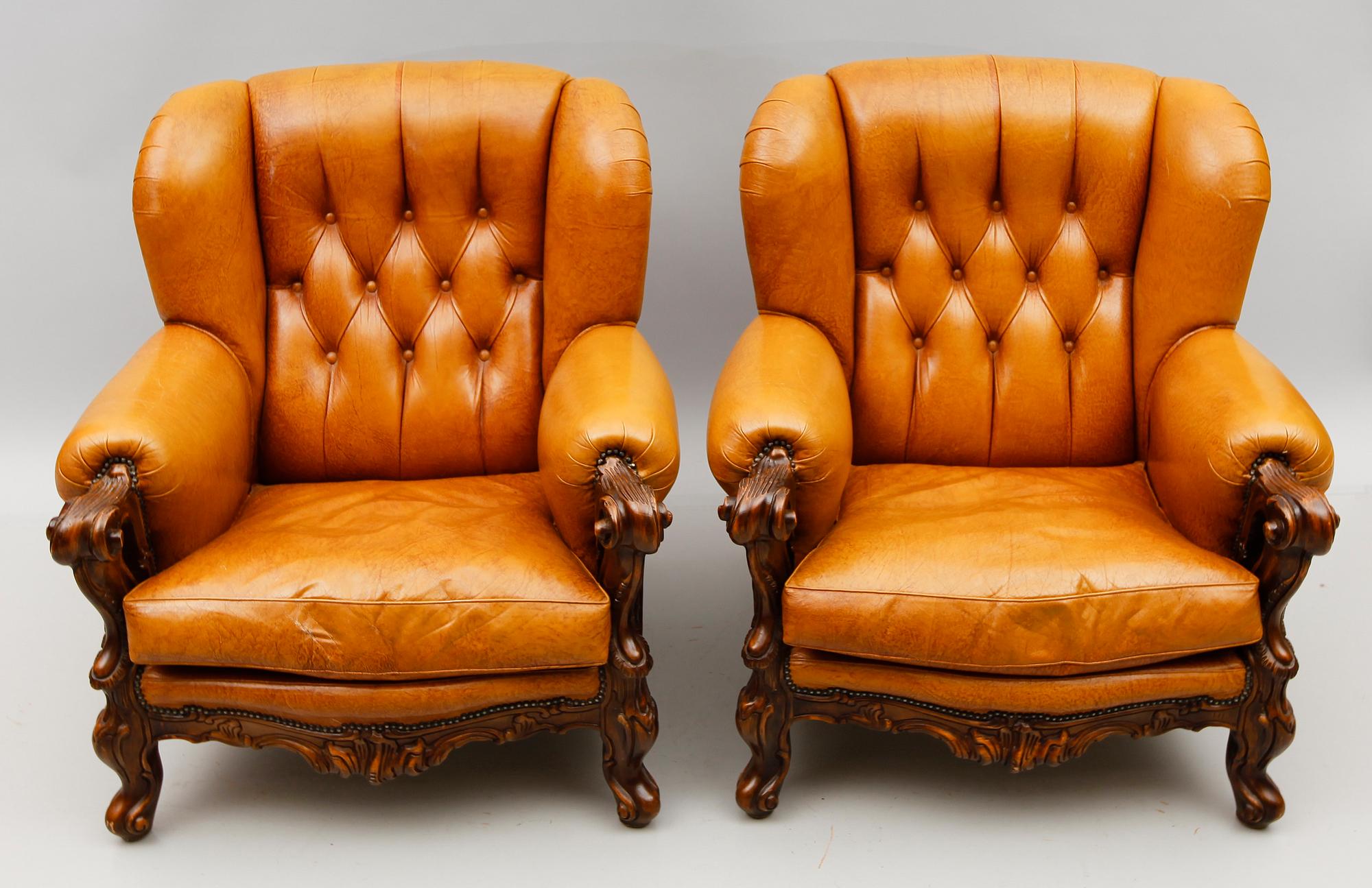 FÅTÖLJER, 1 par, 1900-talets andra hälft.