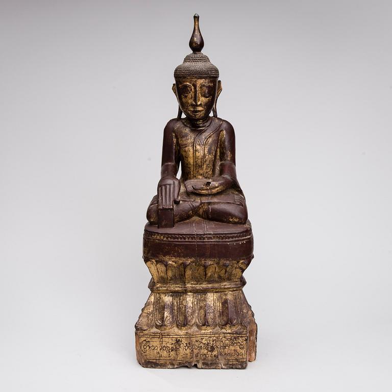 BUDDHA, trä, Burma, sekelskiftet 1800/1900.