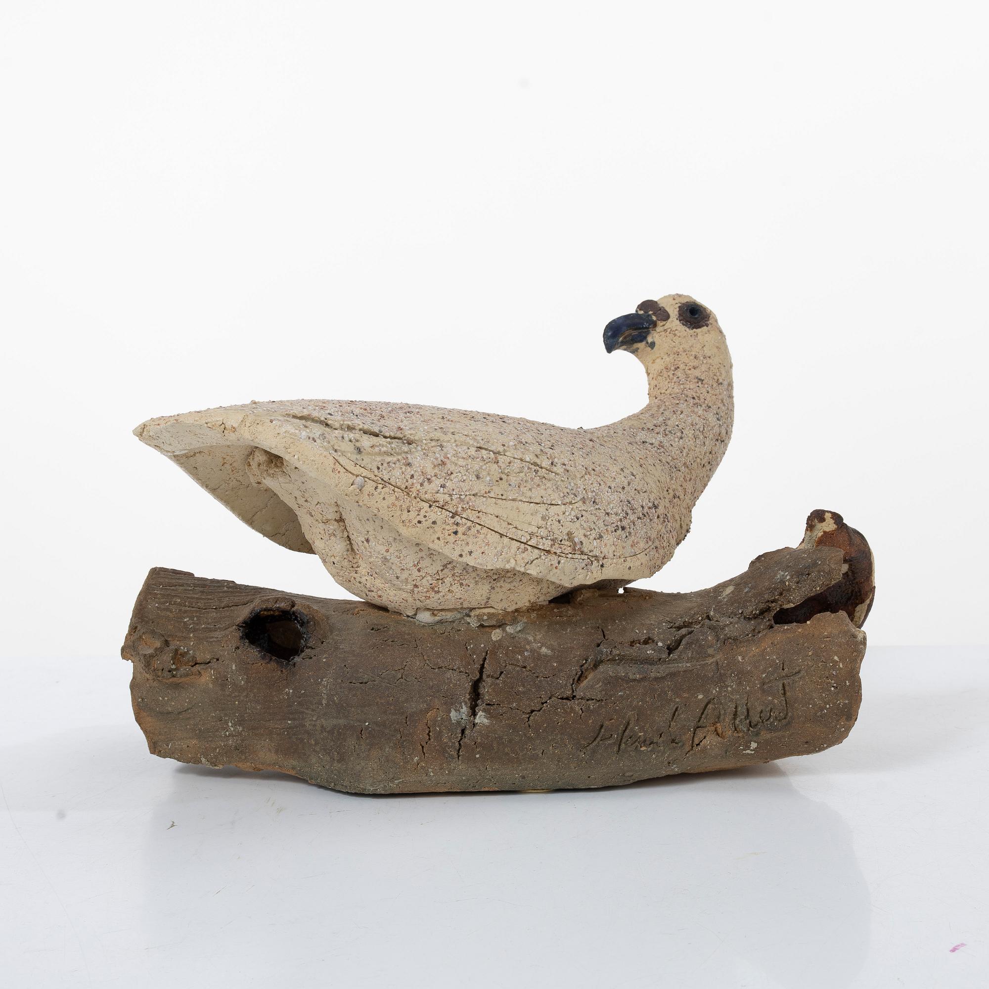 Henrik Allert, Bird on a branch.
