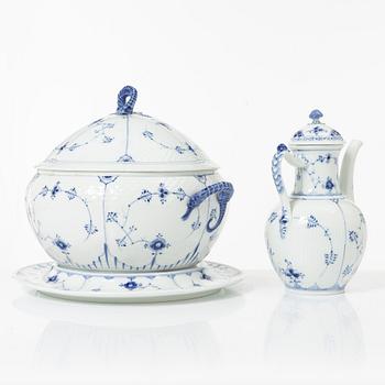 Royal Copenhagen, dinner and coffee service, 81 pcs, Blue Fluted, Full and Half Lace.